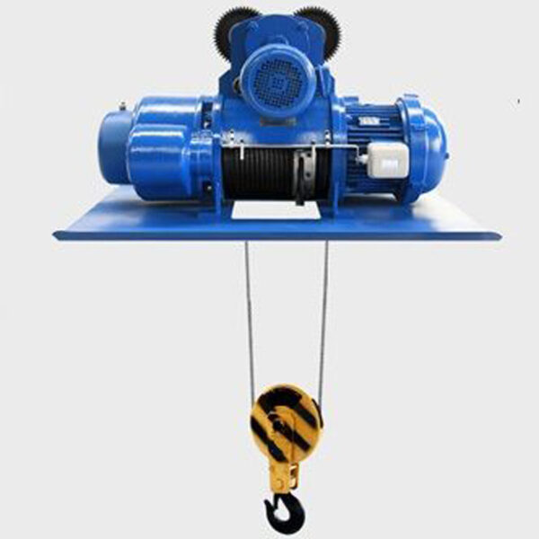 Wire rope electric metallurgy hoist