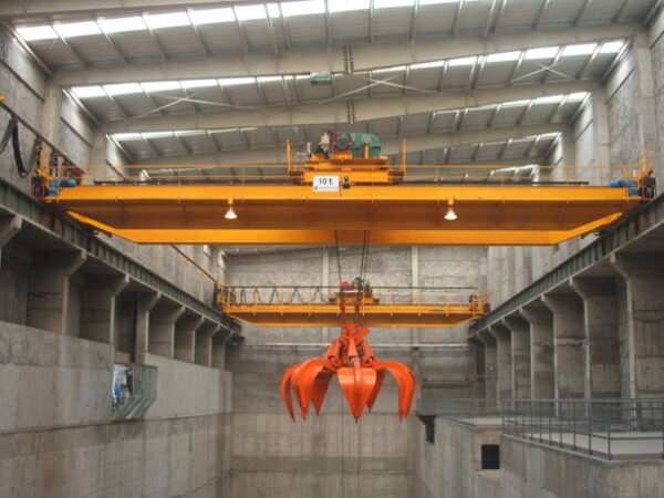 New Type Garbage grab crane