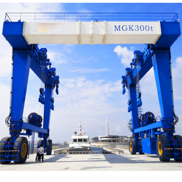 MGK series yacht handling crane