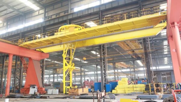 fork type metallurgical bridge double beam crane