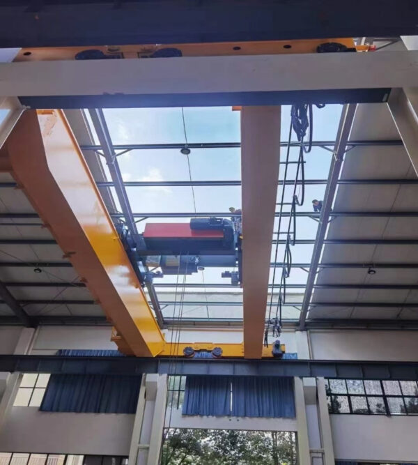 Trolley with two hooks for double girder crane - 图片 3